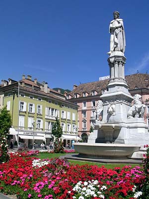 Italien, Bozen, Walther-Denkmal