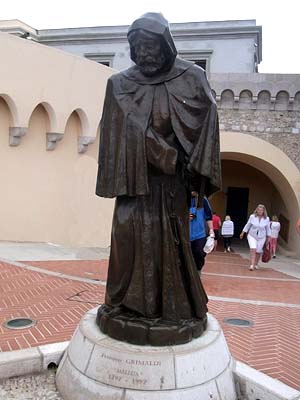 Monaco, Statue von Francois Grimaldi 