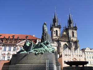 Prag, Jan-Hus-Denkmal