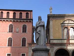 Italien, Verona, Piazza dei Signori, Dante